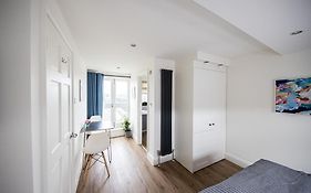 Wimbledon Park Bed & Breakfast
